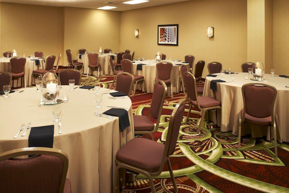 Courtyard By Marriott Chicago Downtown/River North Экстерьер фото