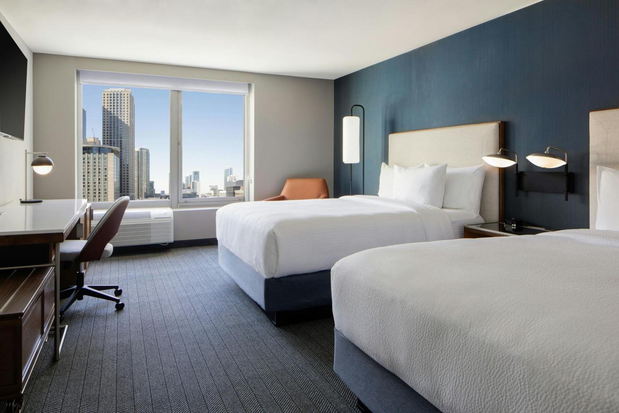 Courtyard By Marriott Chicago Downtown/River North Экстерьер фото